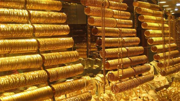 चालू वित्त वर्ष के पहले 11 माह में सोने का आयात 3.3 प्रतिशत घटकर 26.11 अरब डॉलर पर
