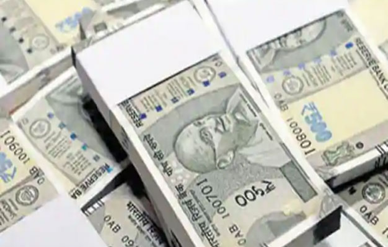 चक्रवृद्धि ब्याज पर उच्चतम न्यायालय के फैसले से सरकारी बैंकों पर 2,000 करोड़ रुपये का बोझ