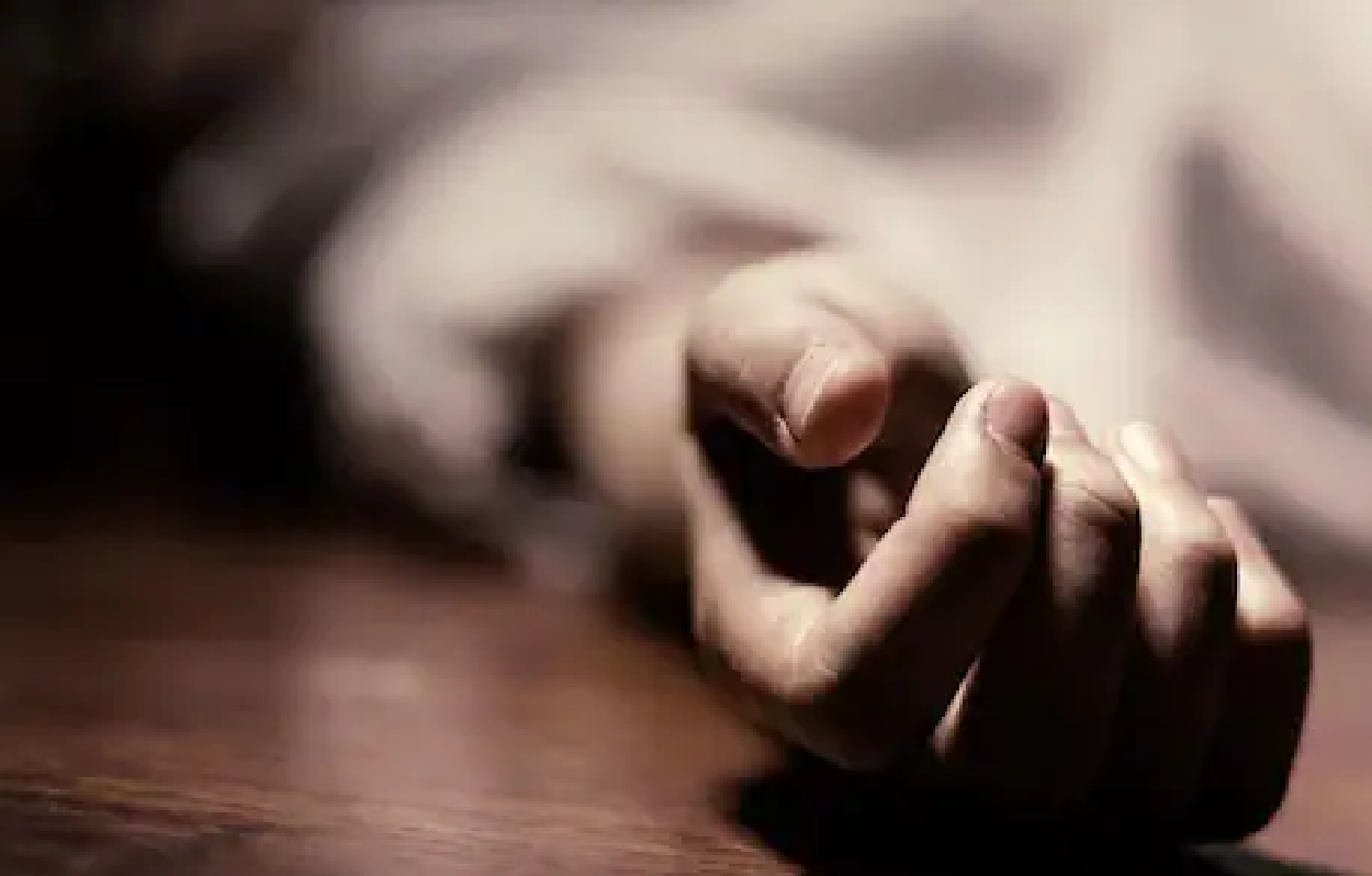 कांस्टेबल का शव कार में मिला