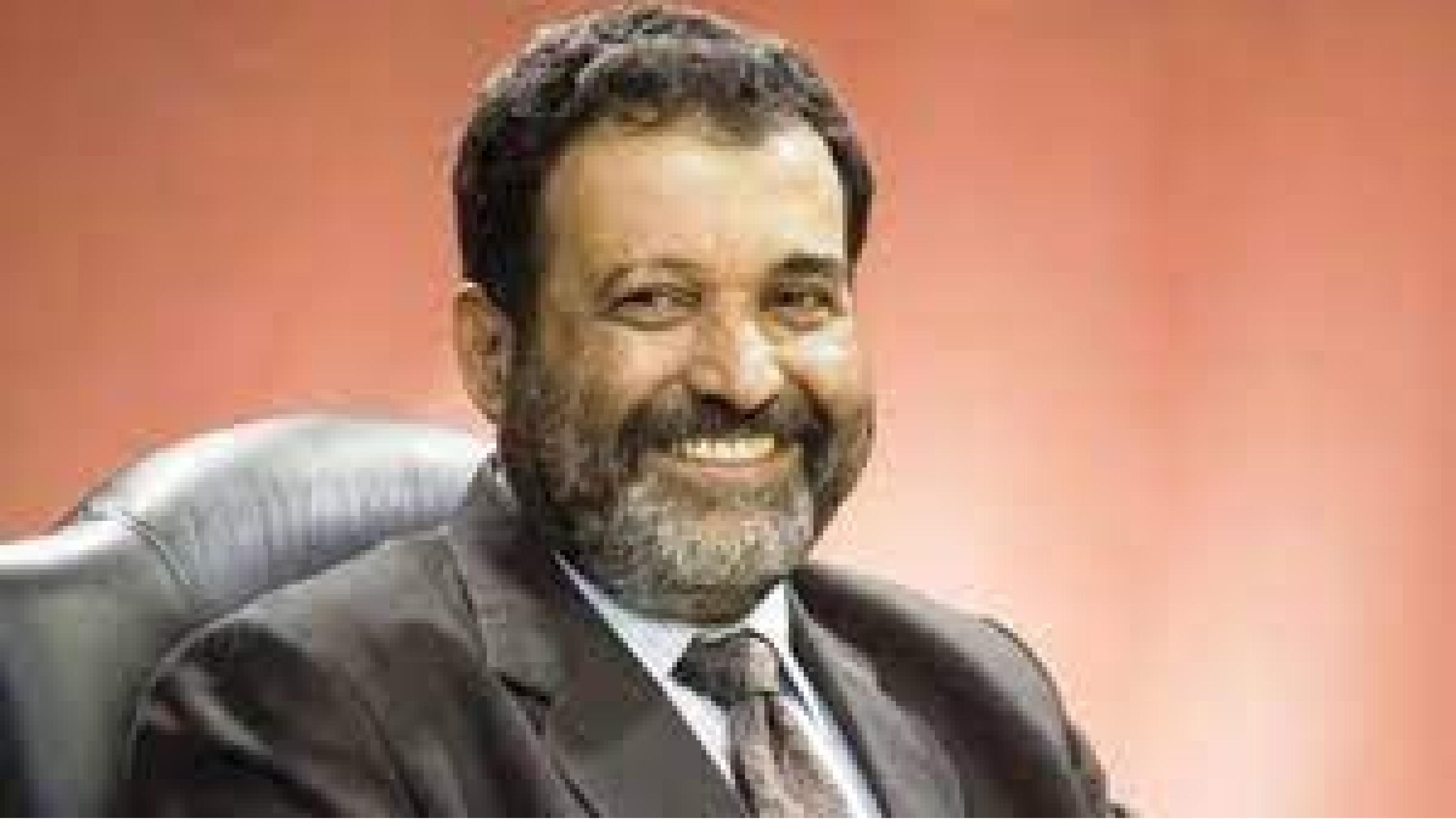 बड़े सोशल मीडिया मंचों के स्पष्ट रूप से ‘दोहरे मानदंड’ हैं : मोहनदास पई