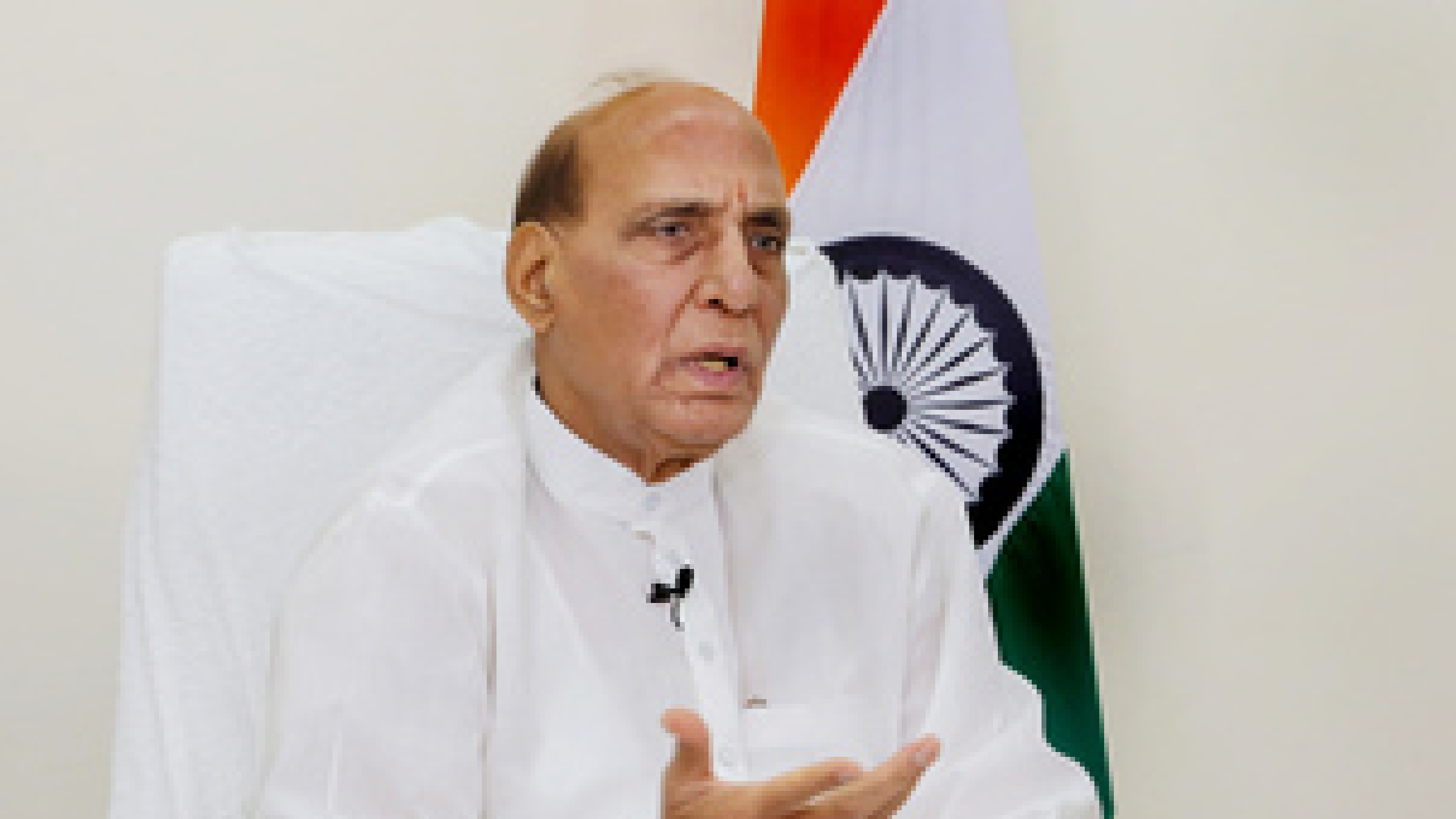 राजनाथ सिंह ने ऑस्ट्रेलिया के रक्षा मंत्री पीटर डटन से बातचीत की