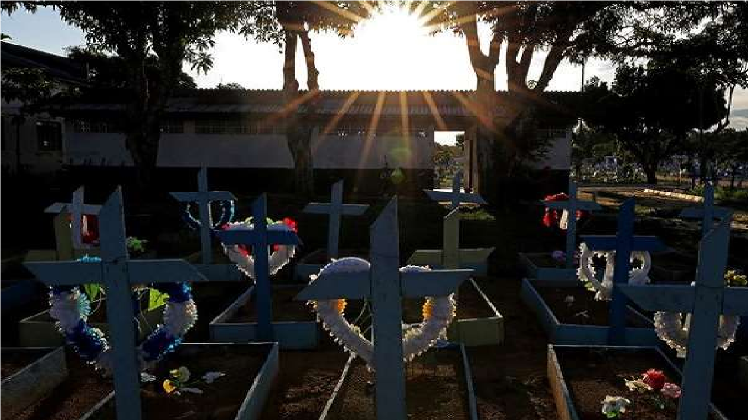 ब्राजील में कोरोना की तबाही, पांच लाख के पार पहुंचा मौतों का आंकड़ा; सरकार के खिलाफ सड़कों पर उतरे हजारों लोग