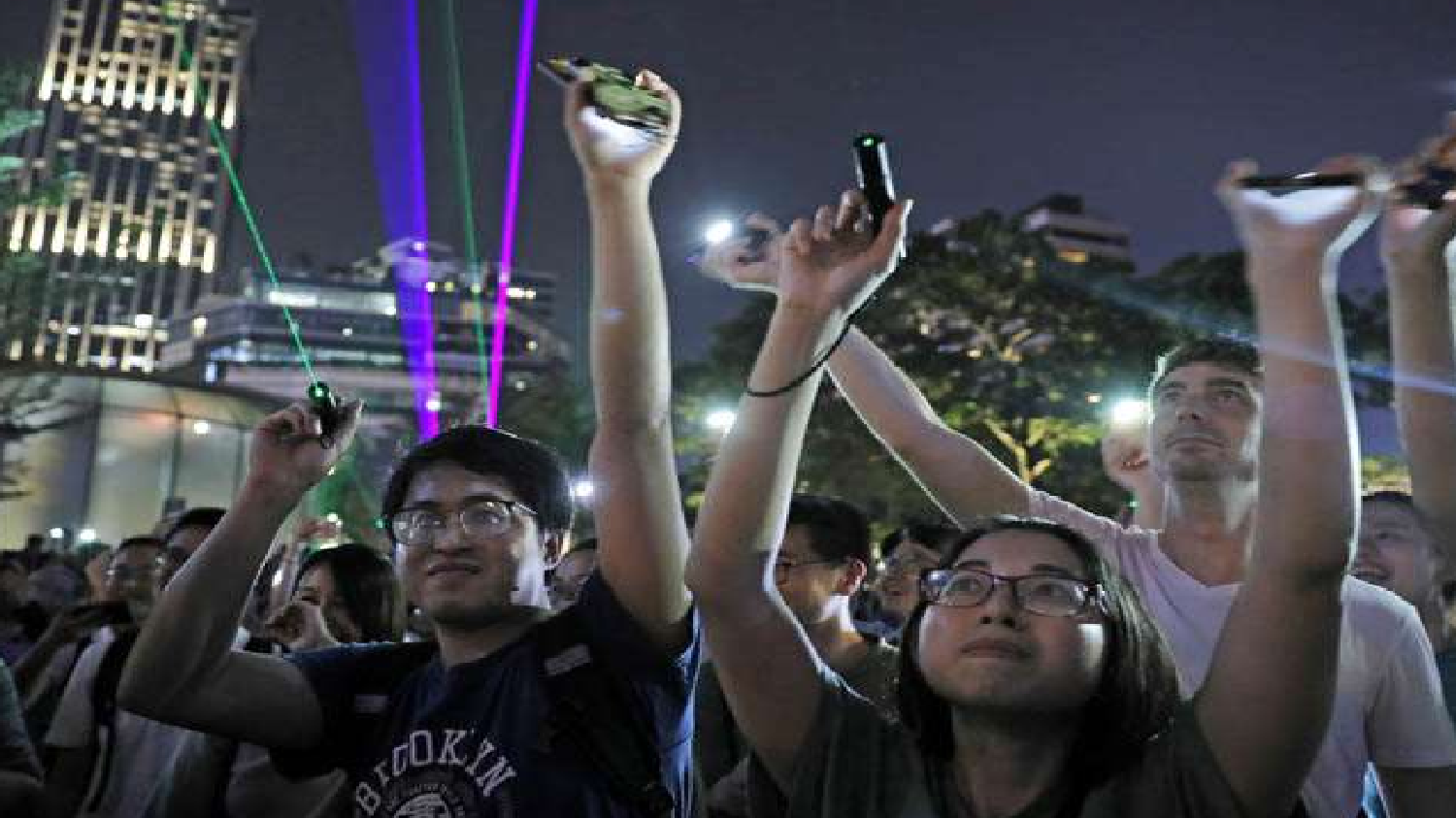 चीन के दबाव में हांगकांग छोड़ रहा ताइवानी स्टाफ, बीजिंग की नीति को मानने से किया इन्कार