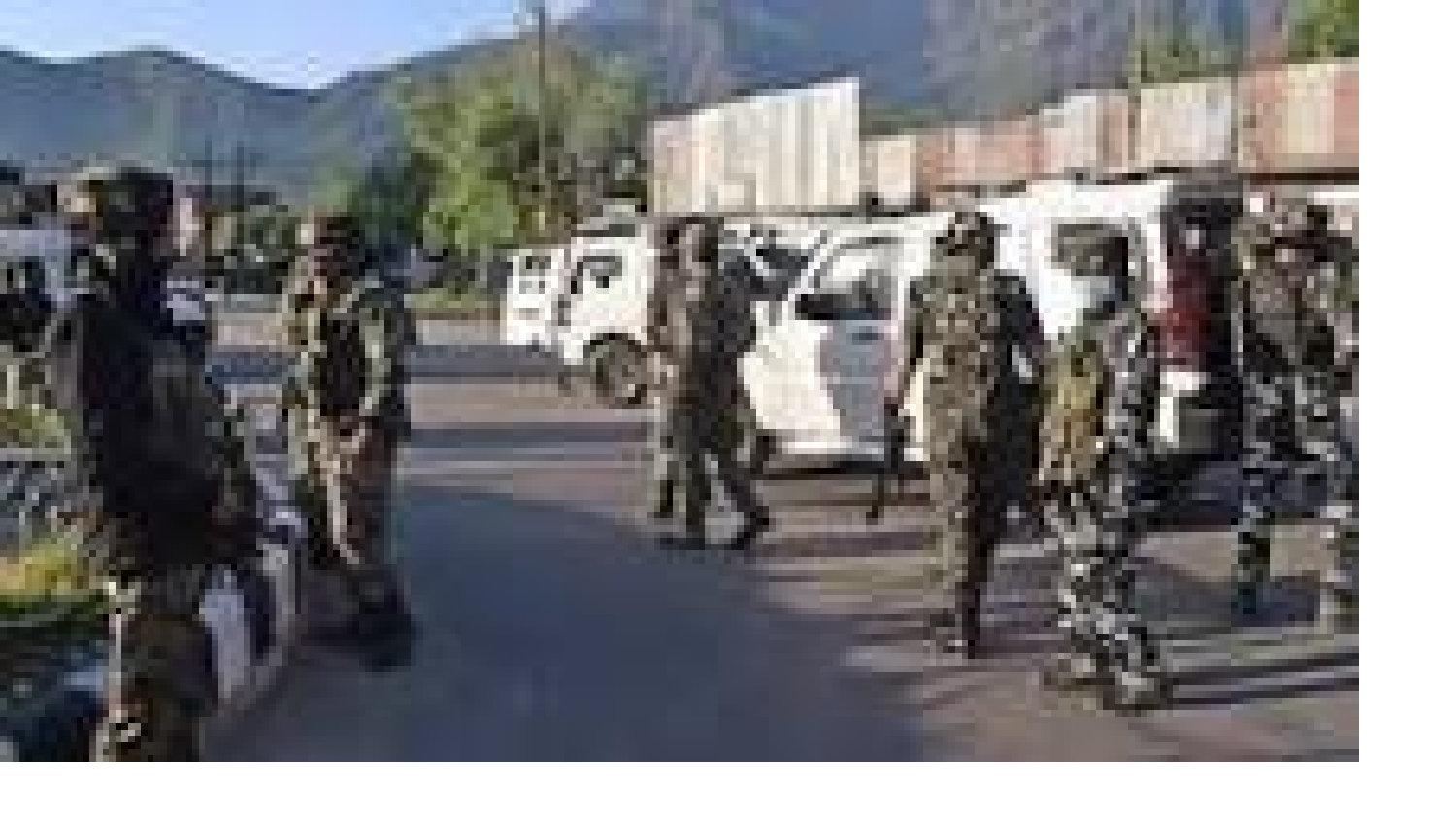 जम्मू कश्मीर में मुठभेड़ में तीन आतंकवादी ढेर