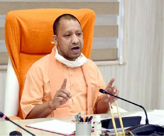 CM योगी आदित्यनाथ का निर्देश, सुबह दस बजे से दो घंटा जनसुनवाई करें सभी बड़े अधिकारी
