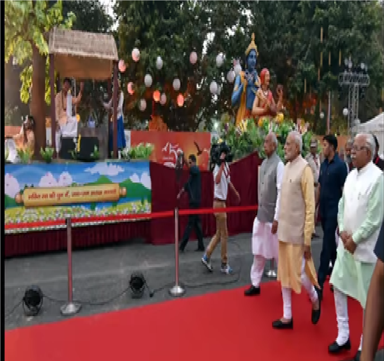 राष्ट्रपति ने अखिल भारतीय कोली समाज के स्वर्ण जयंती समारोह को पूर्व में रिकॉर्ड किये गए वीडियो संदेश के माध्यम से संबोधित किया