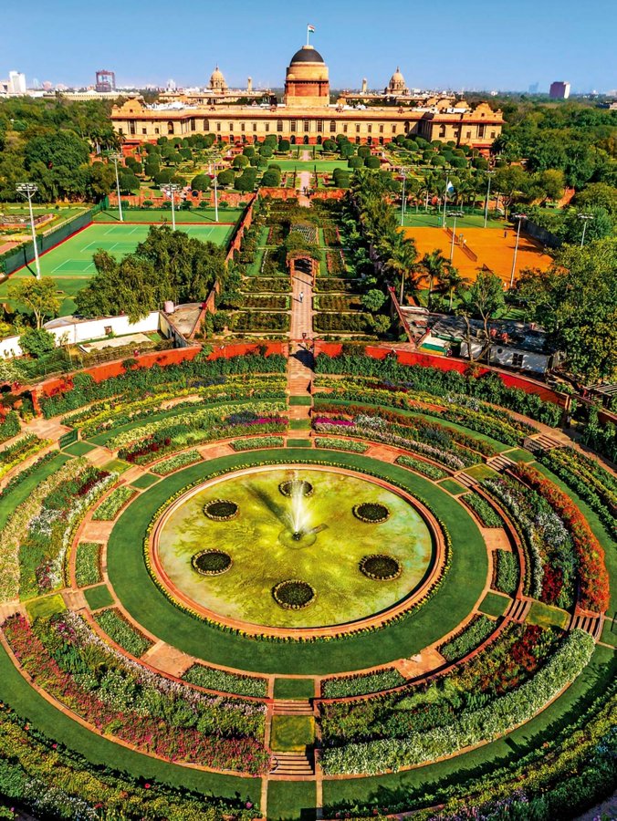दिल्ली - बदला गया मुग़ल गार्डन का नाम